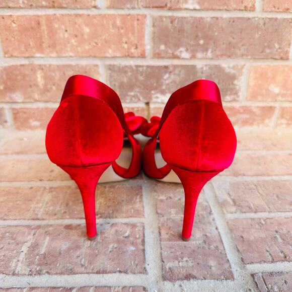 Antonio Melani Red Velvet Floral Heels Size 9.5 - Picture 3 of 7